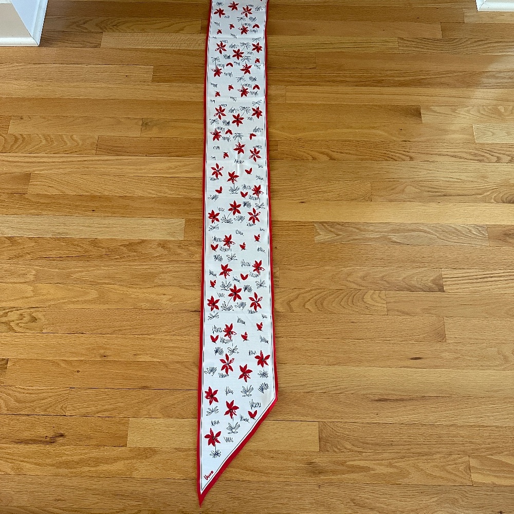 Veresa by Vera Scarf Red Blue White Vera Neuman Scarf - Picture 8 of 11